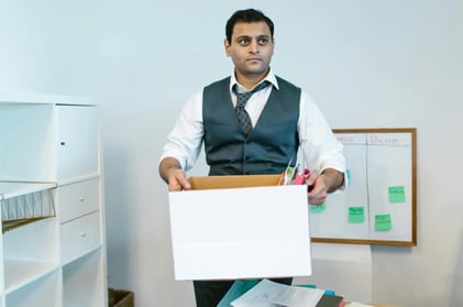 man_quitting_job